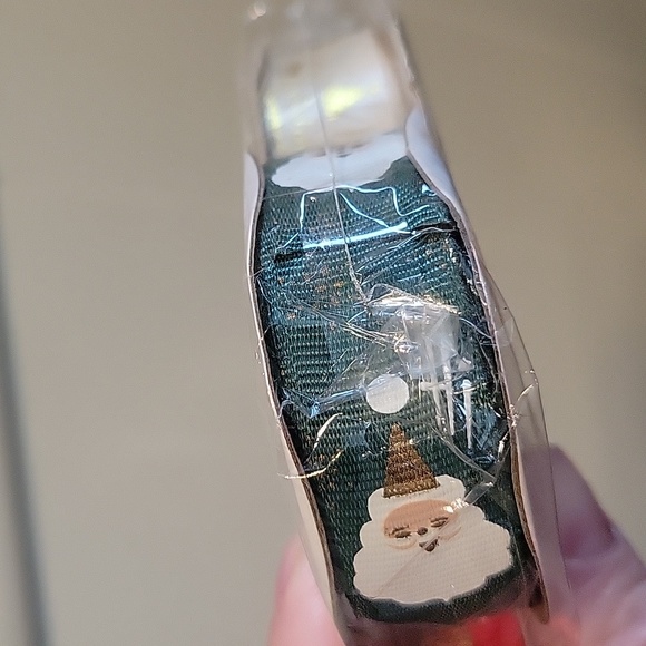 4Pk Christmas Ribbon Rolls - Picture 3 of 6